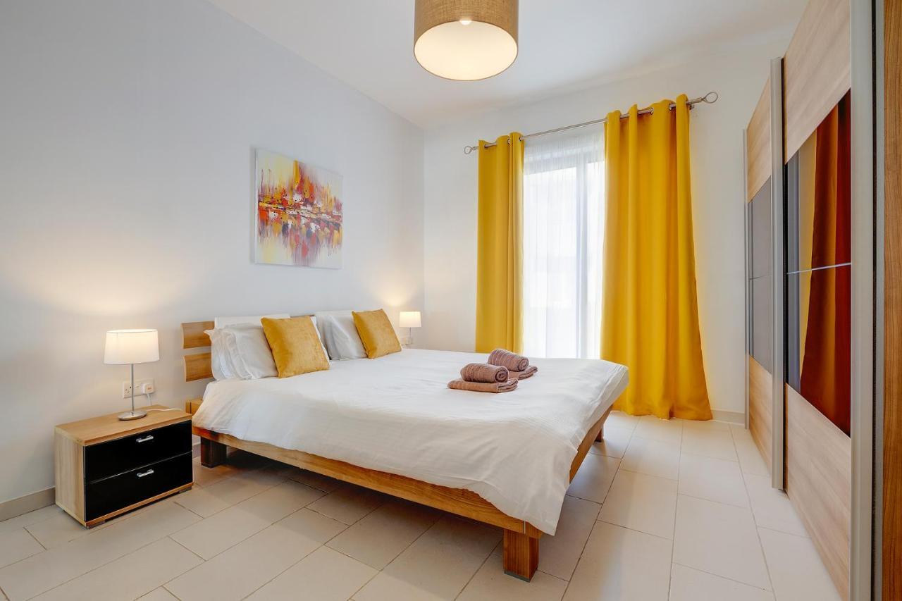 Marvellous Apartment With Valletta And Harbour Views Sliema Exterior photo